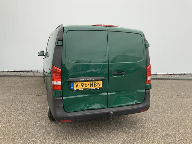 Mercedes-Benz VITO 114 CDI Extra Lang Automaat Airco Cruise Navi Camera Trekhaak 2000 kg 3 Zits Euro 6 Achter Schade