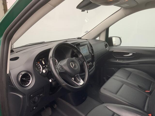 Mercedes-Benz VITO 114 CDI Extra Lang Automaat Airco Cruise Navi Camera Trekhaak 2000 kg 3 Zits Euro 6 Achter Schade