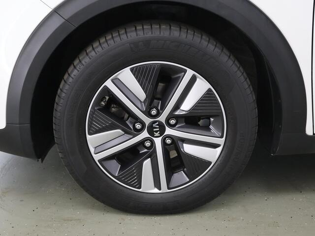 Mercedes-Benz VITO 116 CDI Extra Lang | Dubbel Cabine ¤57.995,- | Sidebars | LED | Trekhaak |