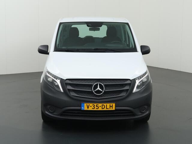 Mercedes-Benz VITO 116 CDI Extra Lang | Dubbel Cabine ¤57.995,- | Sidebars | LED | Trekhaak |
