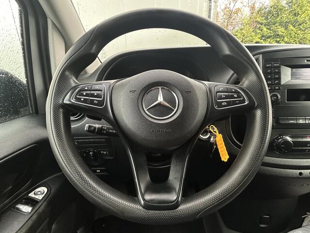 Mercedes-Benz VITO 114 CDI 136 PK AUTOMAAT / L2H1 / 1e EIG. / TREKHAAK / AIRCO / CRUISE / BLUETOOTH / PDC