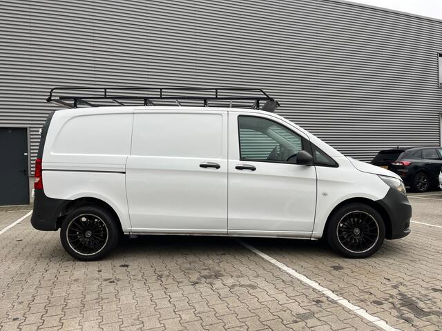 Mercedes-Benz VITO 111 CDI Lang / Business Professional Plus / / Imperial / Towbar