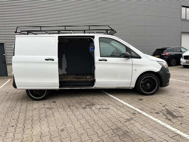 Mercedes-Benz VITO 111 CDI Lang / Business Professional Plus / / Imperial / Towbar