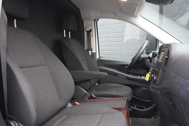 Mercedes-Benz VITO 114 CDI 4x4 Automaat EURO 6 - Airco - Cruise - Camera - ¤18.900,- Excl.