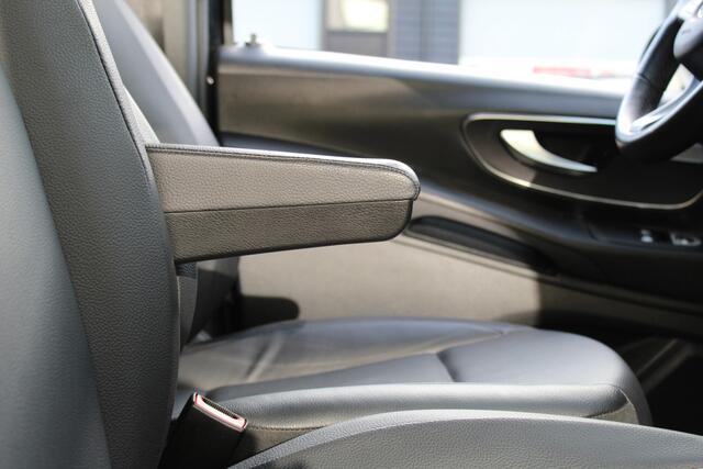 Mercedes-Benz VITO 114 CDI 136Pk L2 Automaat | LED | 2X Schuifdeur | Black Edition