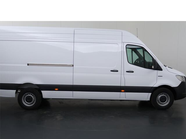 Mercedes-Benz eSprinter 414 L3 Pro 81kWh Mercedes-Benz eSprinter 414 GB L3 RWD PRO