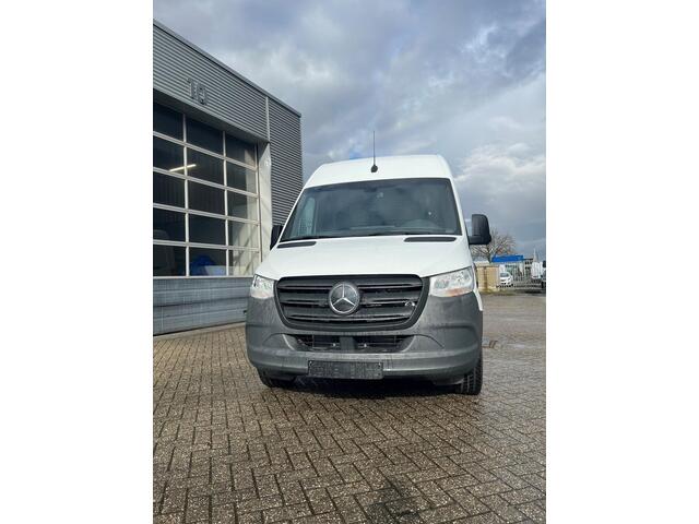 Mercedes-Benz eSprinter eSprinter L2H2 55 kWh