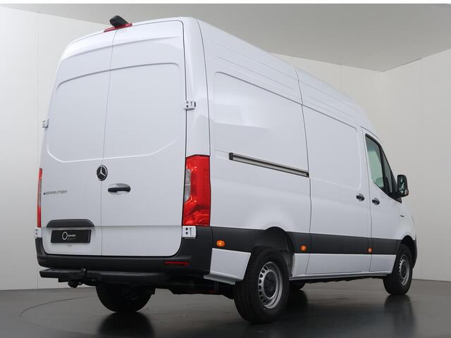 Mercedes-Benz eSprinter 414 L2 H2 RWD PRO 81kWh | 115 kW Snelladen | Trekhaak | Smartphone integratie pakket | Achteruitrijcamera | Standkachel | Stoelverwarming |