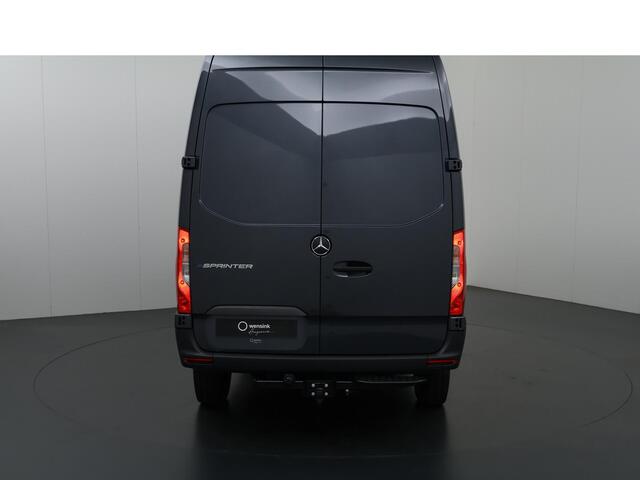 Mercedes-Benz eSprinter 314 L2 H2 RWD PRO 81kWh | Comfortbestuurdersstoel | Trekhaak | Smartphone integratie pakket | 115 kW Snelladen | Achteruitrijcamera | Standkachel |