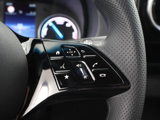 Mercedes-Benz eSprinter 414 GB L2 H2 PRO | 81 kWh | 4250 GVW | 2000 KG Trekhaak | Cruise-Controle | MBUX | Achteruitrijcamera | DC laden 115 kW | Smartphone integratie pakket |