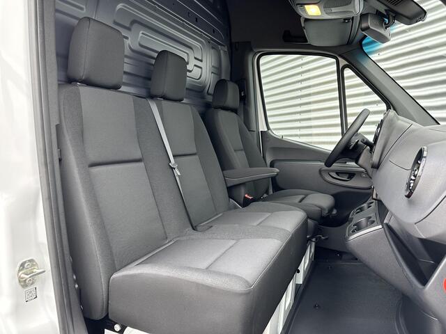 Mercedes-Benz eSprinter L2H2 Snelladen Camera Airco 41kWh