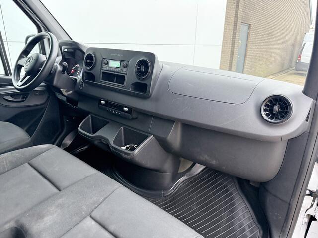 Mercedes-Benz eSprinter 312 55kWh L2H2 100% Elektrisch 55kWh 168km WLTP 80kw Snelladen Climate Control Camera Stoelverwarming