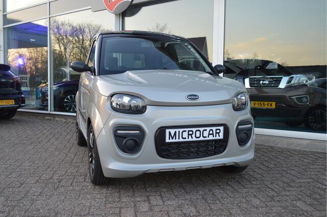 Microcar M.GO Brommobiel 6 Plus | Stuurbekrachtiging | Airco | Easy Park