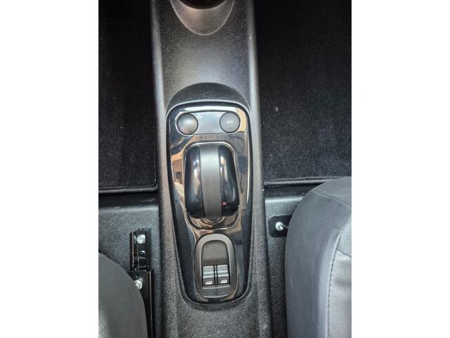 Microcar M.GO 6 X SUN ALS NIEUW MET AIRCO + STUURBEKRACHTIGING