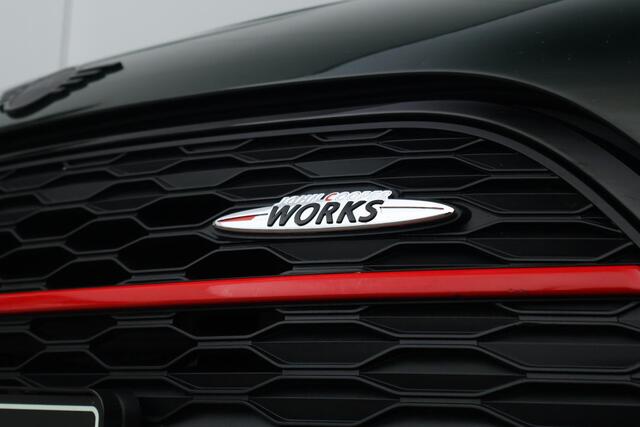 Mini CLUBMAN Mini 2.0 JCW ALL4 Thunder Pack / Pano / HUD / H&K / Camera