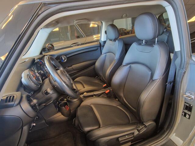 Mini COOPER Mini 1.5 Chili Navi LED Keyless Stoelverwarming voorruitverwarming