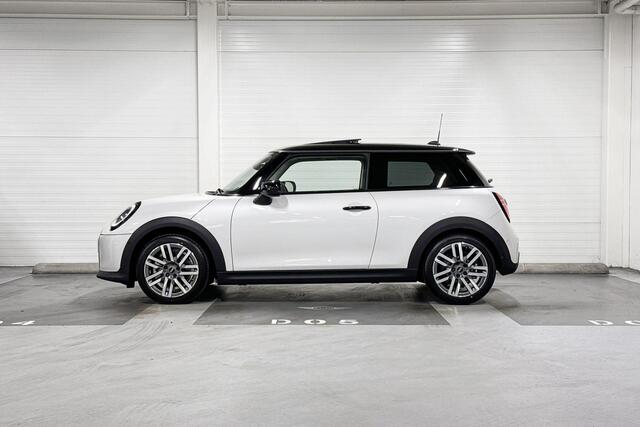 Mini COOPER C | Classic Uitvoering | Pakket M | Parallel Spoke two-tone