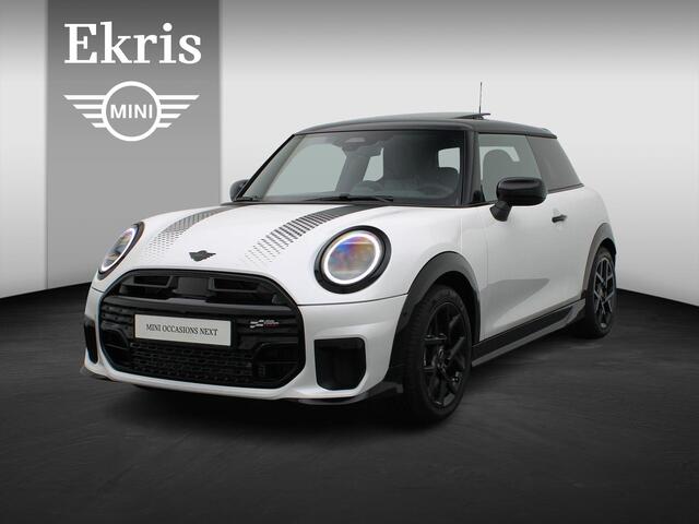 Mini COOPER 3-Deurs John Cooper Works + Pakket M + Driving Assistant + Glazen panoramadak + Parking Assistant + 17''