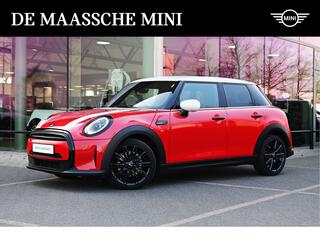 mini-cooper-hatchback-camden-classi