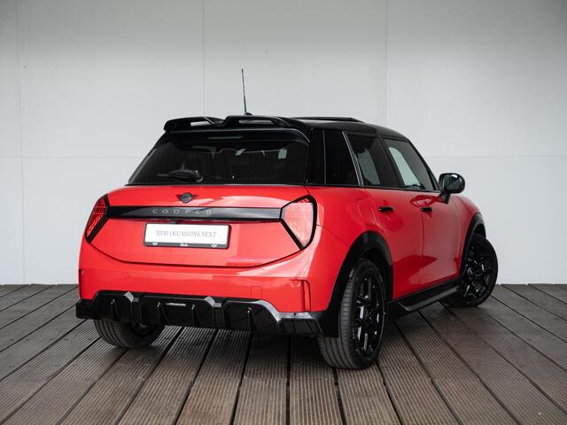 Mini COOPER 5-deurs C JCW + M-pakket