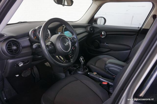 Mini COOPER Mini 1.5 Automaat | Carplay | Dealerauto | Eerste Eigenaar