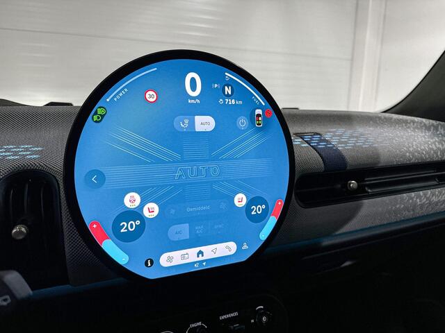 Mini COOPER C | Favoured uitvoering | Pakket M | 18" Night Flash Spoke 2-tone