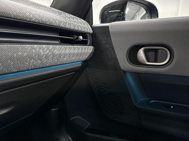 Mini COOPER C | Favoured uitvoering | Pakket M | 18" Night Flash Spoke 2-tone