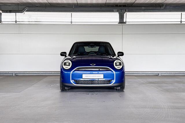 Mini COOPER 3-deurs E Favoured M 40.7 kWh