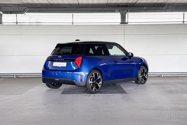 Mini COOPER 3-deurs E Favoured M 40.7 kWh