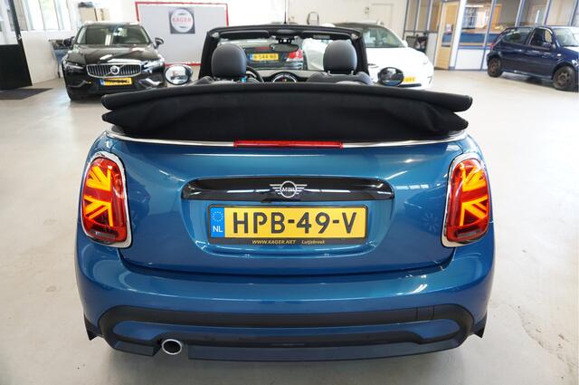 Mini COOPER Mini Cabrio 1.5 Maximized Navi Stoelverw. Camera DAB Blis