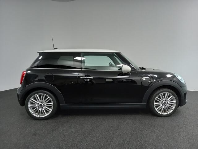 Mini COOPER Mini 1.5 136pk Chili | Climate control | Cruise control | Lichtmetalen velgen 17" | Stoelverwarming | Led