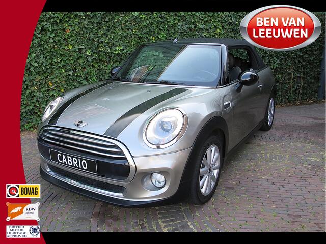 Mini COOPER Cabrio 1.5 Chili F57 met Leer, LED, A.Camera, Navi en 16"