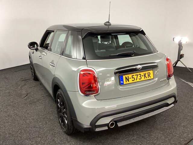 Mini COOPER Mini 1.5 Business Edition | Black style | PDC | Clima |