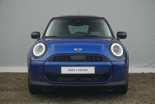 Mini COOPER 5-deurs C Classic uitvoering | Pakket M / 17'' LM Velgen