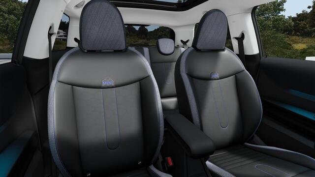 Mini COOPER C | Classic Uitvoering + Pakket M | Actie