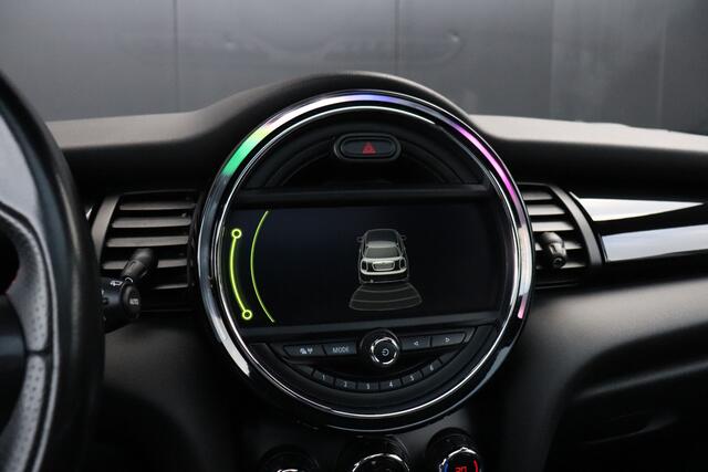 Mini COOPER Mini 1.5 136 PK Business | PANO-DAK | HALF LEDER | PDC | NAVI | CRUISE | AIRCO |