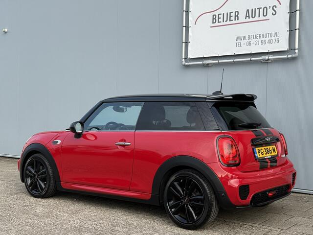 Mini COOPER Mini 1.5 Chili Serious Business JCW Pakket.