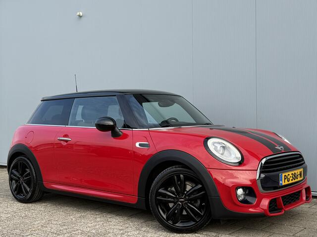 Mini COOPER Mini 1.5 Chili Serious Business JCW Pakket.