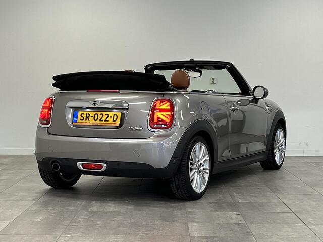 Mini COOPER Cabrio 1.5 Chili Serious Business | ORG.NL | LEDER | DEALERONDERHOUDEN |