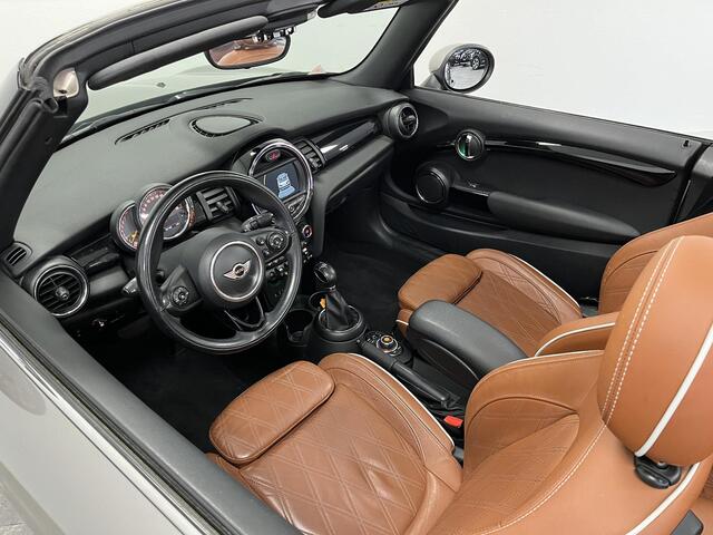 Mini COOPER Cabrio 1.5 Chili Serious Business | ORG.NL | LEDER | DEALERONDERHOUDEN |