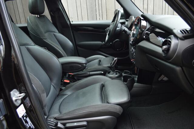 Mini COOPER Mini 1.5 Aut. Led Leder Panorama Camera Keyless Pdc