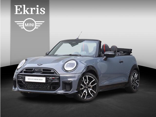 Mini COOPER Cabrio C | John Cooper Works Uitvoering + Pakket M + Comfort Access + Head-Up + Driving Assistant + Camera + 18'' JCW Lap Spoke 2-tone