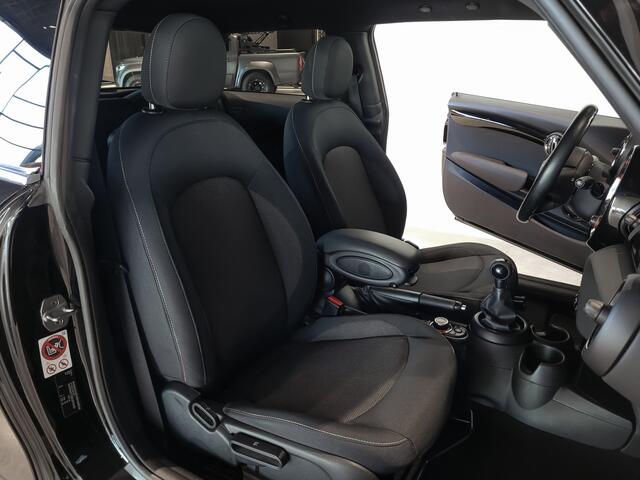 Mini COOPER 1.5 Business BLACK NL auto|Cruise|New service|LM velgen