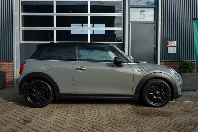 Mini COOPER 1.5 Chili