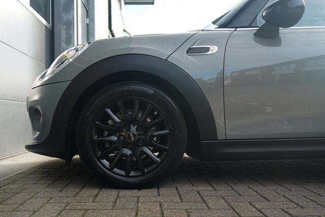 Mini COOPER 1.5 Chili