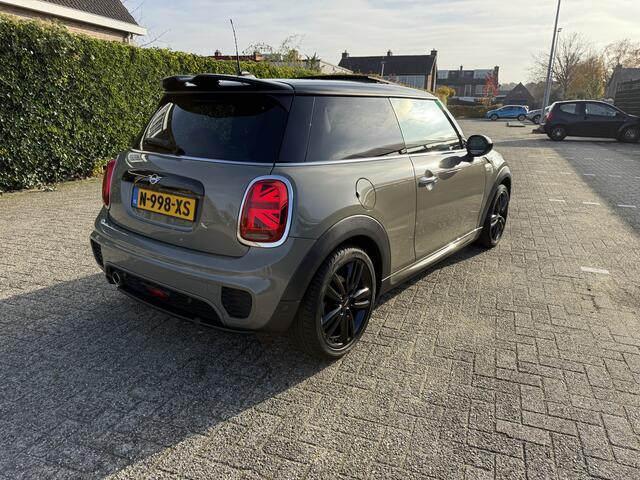 Mini COOPER Mini 1.5 Chili JCW Pakket ! Navi,Pano,LED. Facelift !! Emerald Grey !!!