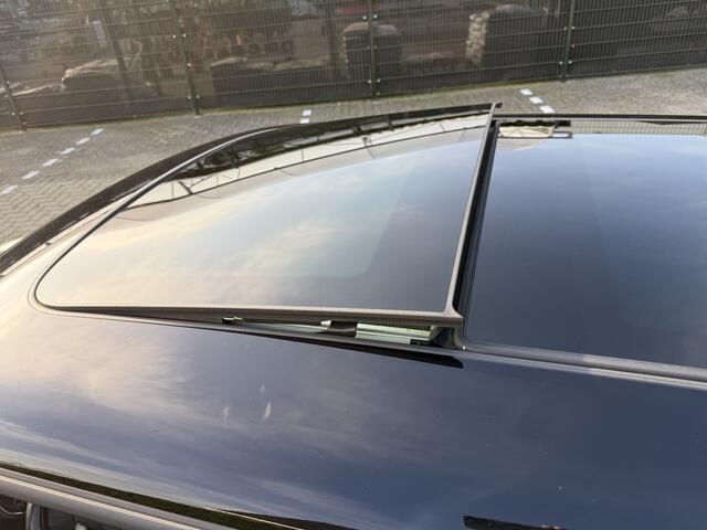 Mini COOPER Mini 1.5 Chili JCW Pakket ! Navi,Pano,LED. Facelift !! Emerald Grey !!!