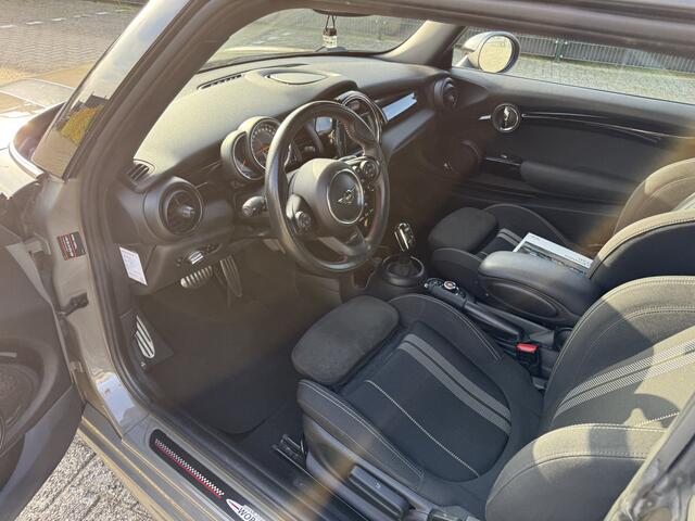 Mini COOPER Mini 1.5 Chili JCW Pakket ! Navi,Pano,LED. Facelift !! Emerald Grey !!!