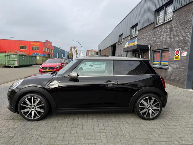 Mini COOPER Mini 1.5 Chili | 12MND GARANTIE | AUTOMAAT | PANODAK | LED | DAB | LEDER | DEALER ONDERHOUDEN |