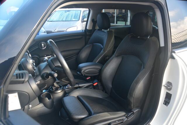 Mini COOPER Mini 1.5 Business | Navigatie | Cruise-control | Sportstoelen | Leer | Stoelverwarming | NL auto!! |